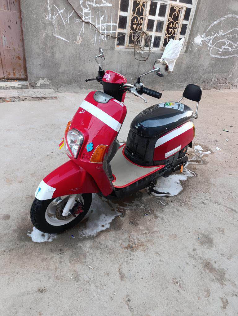 سلام عليكم دراجه بولسي كفاله مكينه مامفتوحه شوف العين  كفر بلادي السعر 900 وبيها مجال مكاني شط العرب الكباسي ‭0770 084 5100‬ Singapore
