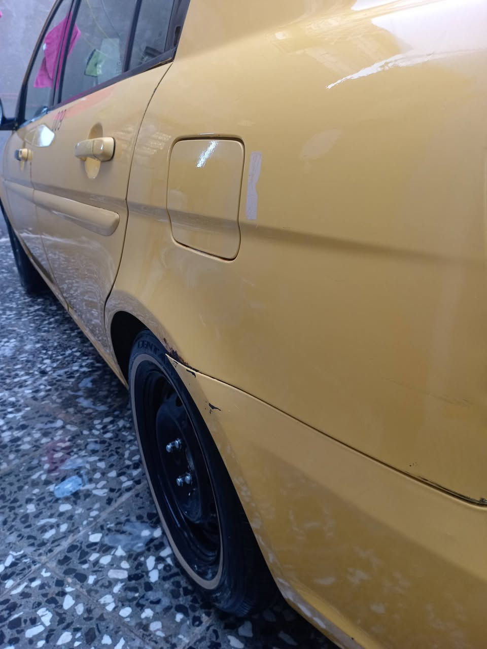 سلام عليكم  اكسنت خليجي ٢٠١١ بيهه جاملج الأمامي صفحت السايق بدون دواخل  والباقي مكفول سياره بسمنه سياره رقم بصره السعر ٨٧ ورقه وبيهه شوي مجال للاستفسار الاتصال ***********
