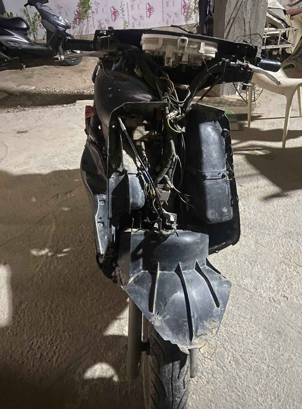 دراجه بريز للبيع 
يرادلها بس قبق هندر وربط كهربائيات سلفها شغال
السعر 175 وبيها مجال قليل


**إذا كنت صاحب هذا الإعلان وتريد حذفه لأي سبب، رجاءا أرسل رسالة إلى الدعم الفني**