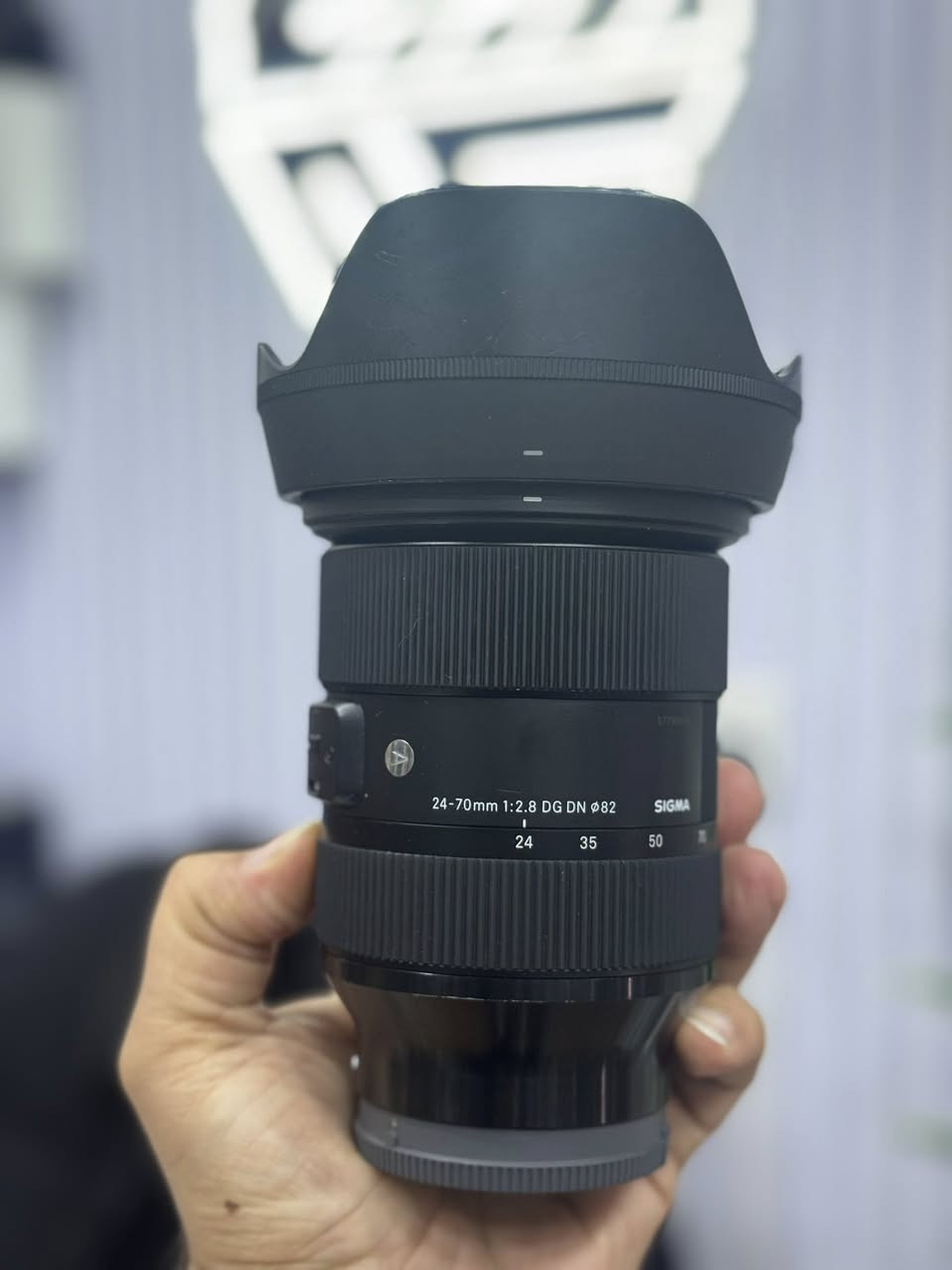 #daste_dw_مستعمل
——————————-
#sigma 24-70 F2.8 mark 1
اصدار الاول
—————-
Clean 90‎%‎
ملاحظه / زجاج بيها ضربه بسيطه واضح بالصور
تيبنى / شوشةى لينز شوختةكى هةيه له رسم دياره


**إذا كنت صاحب هذا الإعلان وتريد حذفه لأي سبب، رجاءا أرسل رسالة إلى الدعم الفني**