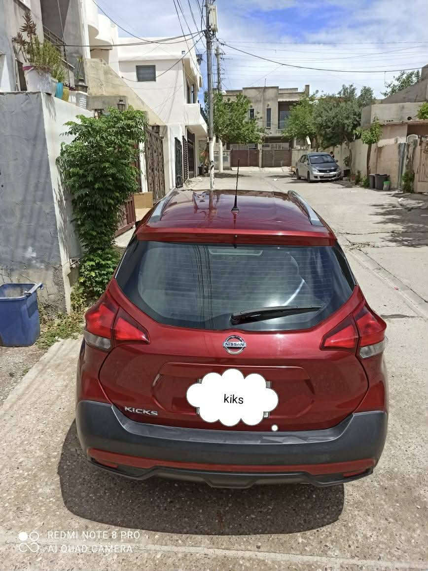 نیسان کیکس ٢٠٢٠ بێ دەعم بێ بۆیاغ هەزەی نوێیە ٩٧٠٠٠ رۆشتوە 
سعر ١٣٣$ کەمێک مەجال  
*********** كويسينجاك, أربيل

