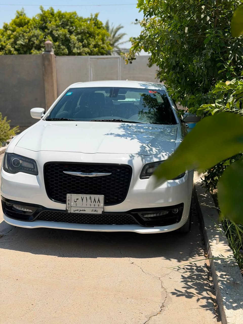 اوباما كلايسلر 2020S C300
( فورويل وملغي يعني حاليا تو ويل السياره)

رقم بغداد
ماشيه 120Mile الف مايل
مواصفات S بدون فتحه فول كشن جلد تدفئه 
——
الحادث كما موضح بالصور وسونار
جاملغ امامي ايمن مبدل ومصبوغ مع اللغد الجاملغ نفسه معدل ومصبوغ ايرباكات طاكه . 
صار بيه ملاحظات بسيطه تكحيلات كارت موضحه بالصور

مكان بابل- الحله
اتصال /***********
