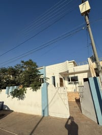 بيت للإيجار • ٣ غرف • طريق ماجدي مول