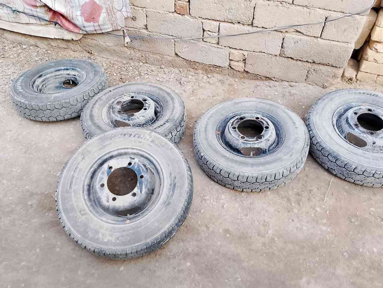 للبيع سبيرات كيه فحل 13 سبيرات كلش نضيفات بس ما مغسولات 5كلهن للبيع ريدهن ب170 شراي يجي خاص


**إذا كنت صاحب هذا الإعلان وتريد حذفه لأي سبب، رجاءا أرسل رسالة إلى الدعم الفني**