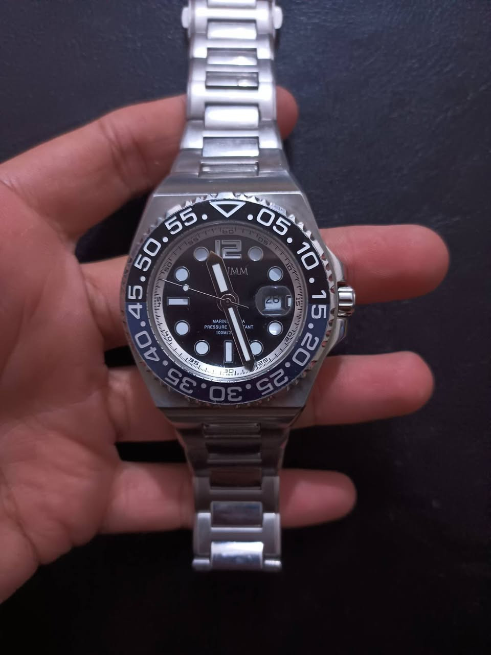 السلام عليكم 
ساعة OTUMM بالة
بطارية 
نافذ شهري 
لامينوس 
رنگ دوار 
القطر 42
معدن ستيل 
السعر 65
موجود توصيل


**إذا كنت صاحب هذا الإعلان وتريد حذفه لأي سبب، رجاءا أرسل رسالة إلى الدعم الفني**