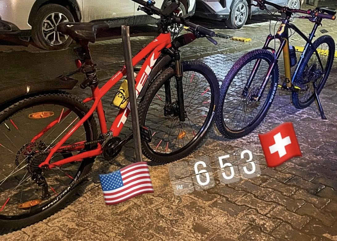 السلام عليكم
SCOTT 2023🇨🇭…
حجم 29 فريم L
shimano بريكات sram سستم سرع
دبل كشن + نظام دبل امامي Rockshok تحكم هواء
مكينة 12*1
السعر 650 الف🔒
موقع الدراجة بغداد 📍
للاستفسار...
***********
