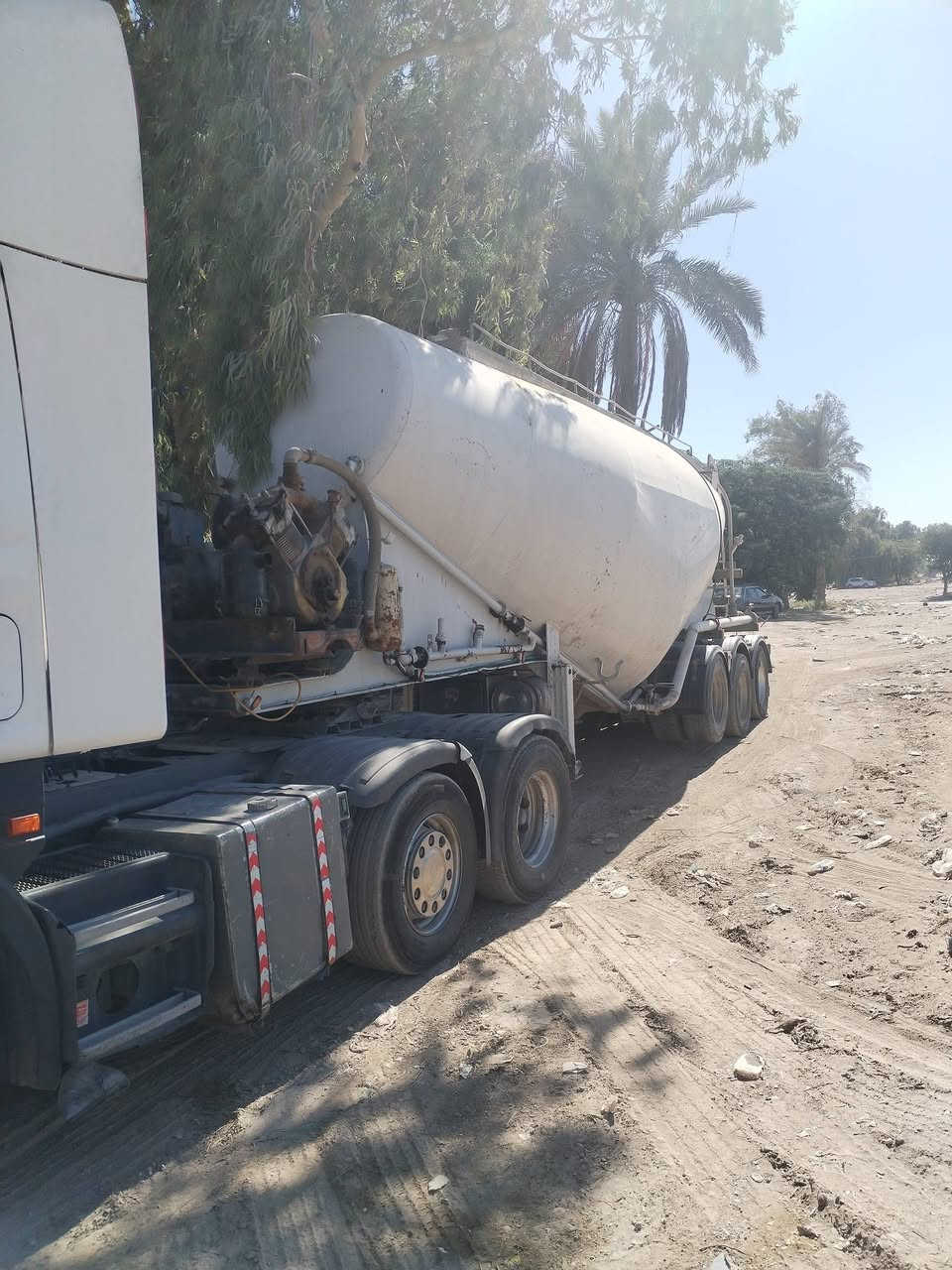 سكانيه2006 سايلو لبيع محرك اربع خطوط كير ثلاجه دخليه سياره جاهزه من كلشي سعرها السياره بشغل  لبيع او مراوس بصهريج سنويه جديده لحد الان 30 الاتصال ***********
