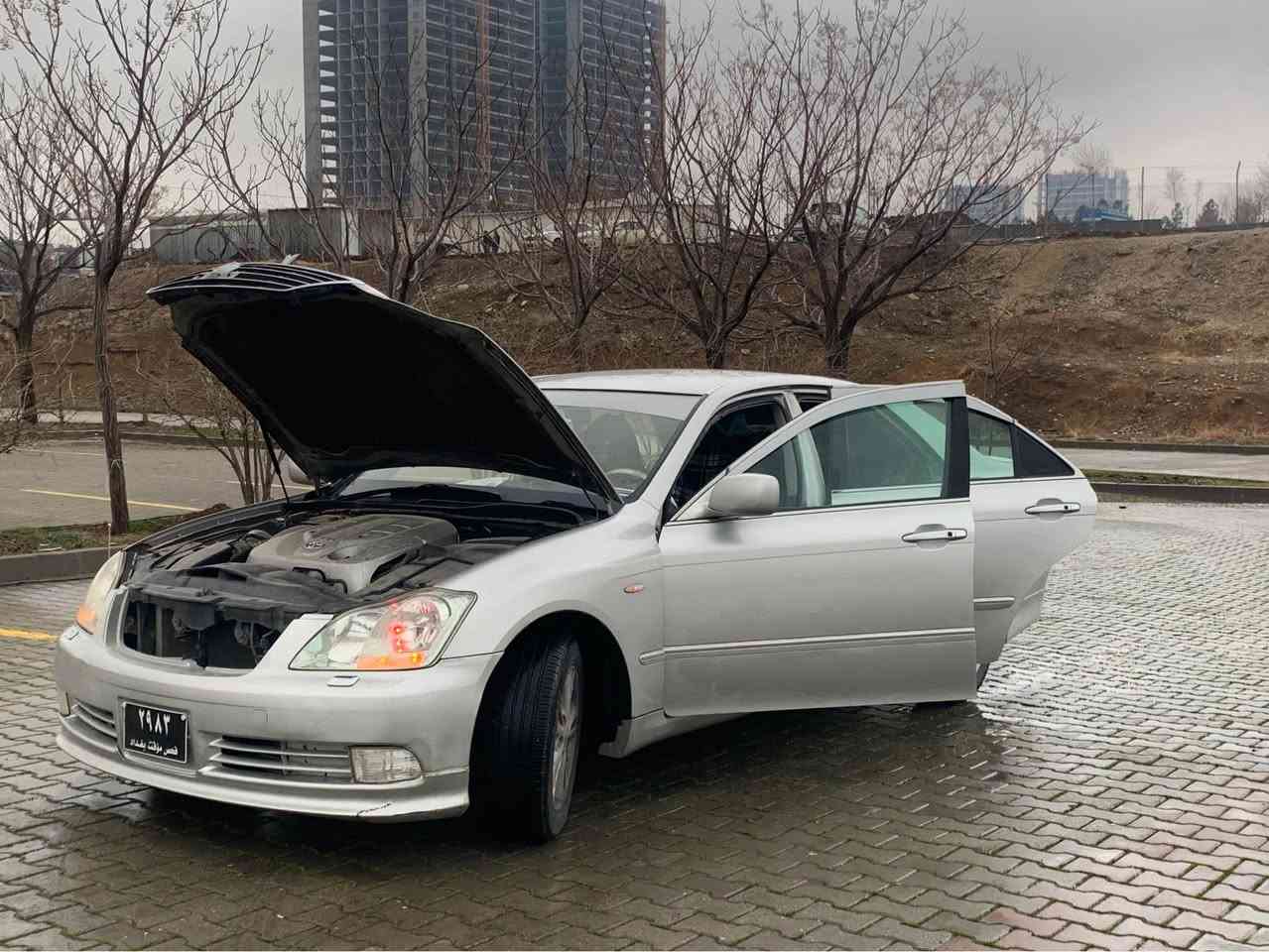 شاهینە براااوە ٢٠٠٥ رۆیاڵ کامل کراوە بە سپۆرت ١٨٢ بێ دوکەڵ ناو  کرێمی دوو دوگمە . لۆک لۆکە سەیارەکە کامل جوانکاریە سەیارەی مالە پرسیاری ٢٥٠ مەسرەف مەکە  هەمو گیانی بەشەرت مالی دۆستە. لە سلیمانیم  سعری ٤٥ مەجالیکی برایانە *********** السليمانية, العراق
