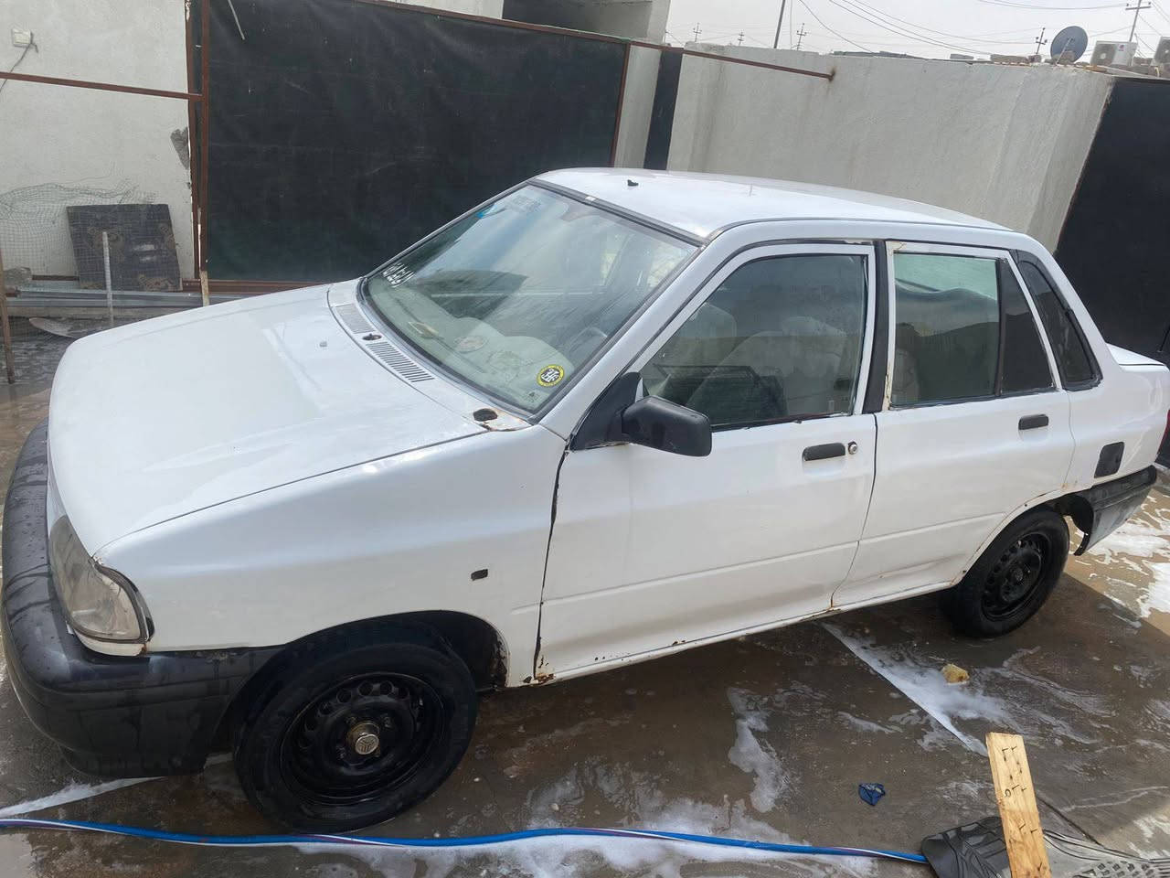 سلام عليكم سايبه مديل 14رقم ذيقار انكليزي مكان الزبير رعيها بل زبير السعر 25وبيها مجال مكلف بل نشر رقم صاحبها/ ***********
***********
