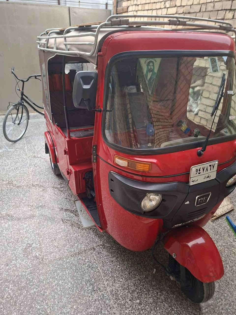 السلام عليكم شباب تكتك للبيع موديل 2022شهر ١١ تكتك مرقمه مكفوله وخير من الله العنوان بغداد جسر ديالى الاستفسار ***********
