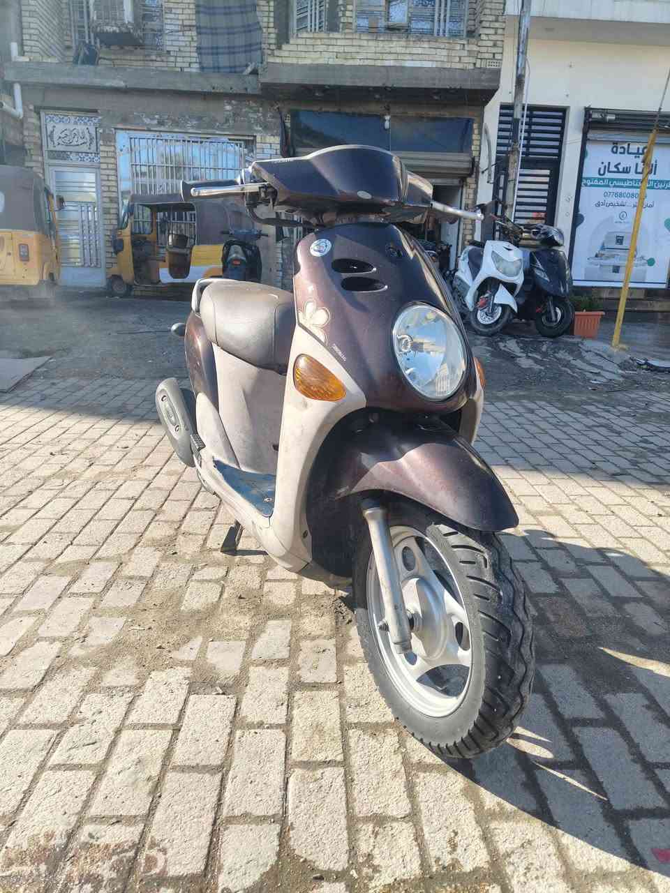 سلام عليكم فله رمبه وكاله سعر 1100 مكاني بغداد داخل قطاع 19 مقابل شركه الوسيط ملاحضه دراجه رمبه رقمي ***********
