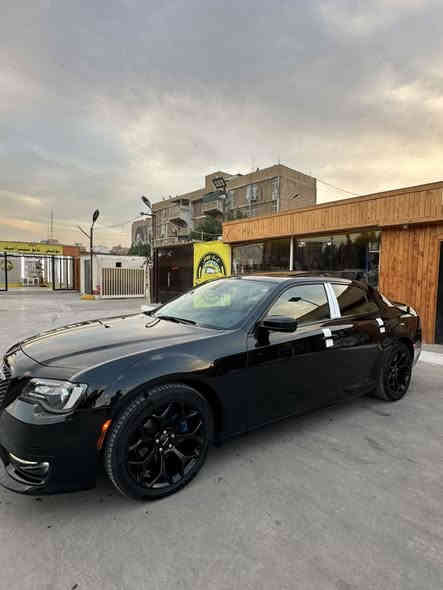 سلام عليكم 🤚🏻
بيع مستعجل 📍
كرايسلر اوباما 300S 
2018 اصل دبل لحية بلاد 
المحرك : . v6. 3600.

وارد كندي مكفوله كفاله عامه من الصبغ والتبديل والفتح حتى من البارد 
كير محرك بشرط برغي ممفتوح 
ماشية 76 ميل حقيقي بشرط 
رقم دهوك باسمي سنويه جديد هزه فحص جديد تحويل بشرط
 
📍مواصفات الS فول 1/1 
📍بصمة تشغيل 
📍بانوراما 
📍تشغيل عن بعد 
📍شفتات استيرن 
📍نضام سبورت 🏁
📍كشنات جلد بلاد S
📍 كشنات كهرباء 
📍كشنات تدفئه 
📍تدفئة ستيرن
📍مثبت سرعة 
📍كامرا خلفية 
📍مري جانبي هيتر
📍حساسات 
📍دخول ذكي (بصمه)
.
وبعد مواصافات الS المعروفه 

للاستفسار اكثر الاتصال

*********** 
 
مكان السياره بغداد زيونة
