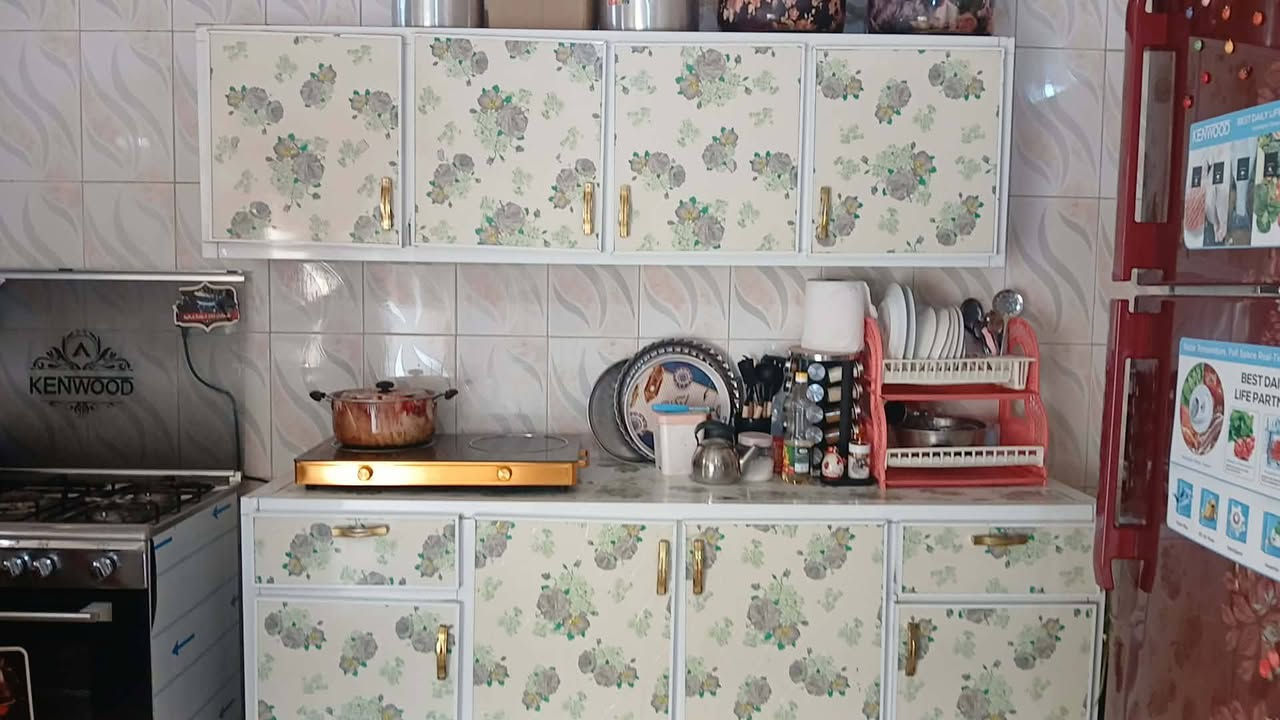 كاونتر نضيف  وسنك للبيع السعر 280 وبي مجال لان محتاجين فلوسه


**إذا كنت صاحب هذا الإعلان وتريد حذفه لأي سبب، رجاءا أرسل رسالة إلى الدعم الفني**