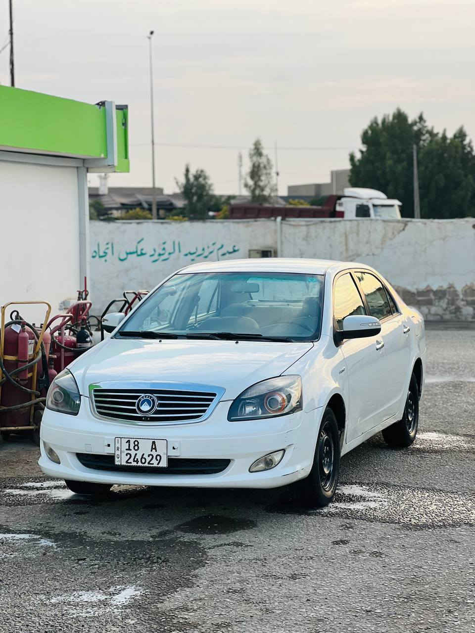 سلام عليكم جيلي موبال مدال ١٢ بسمي بيه باب صبغ وه دوس معمرات فقط عنوان بابل سعر ٤٨ بيه مجال قليل ***********
