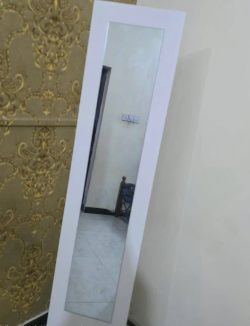 السلام عليكم
للغرفة للبيع عشرة قطع للأستفسار أكثر المراسلة علىٰ الخاص


**إذا كنت صاحب هذا الإعلان وتريد حذفه لأي سبب، رجاءا أرسل رسالة إلى الدعم الفني**