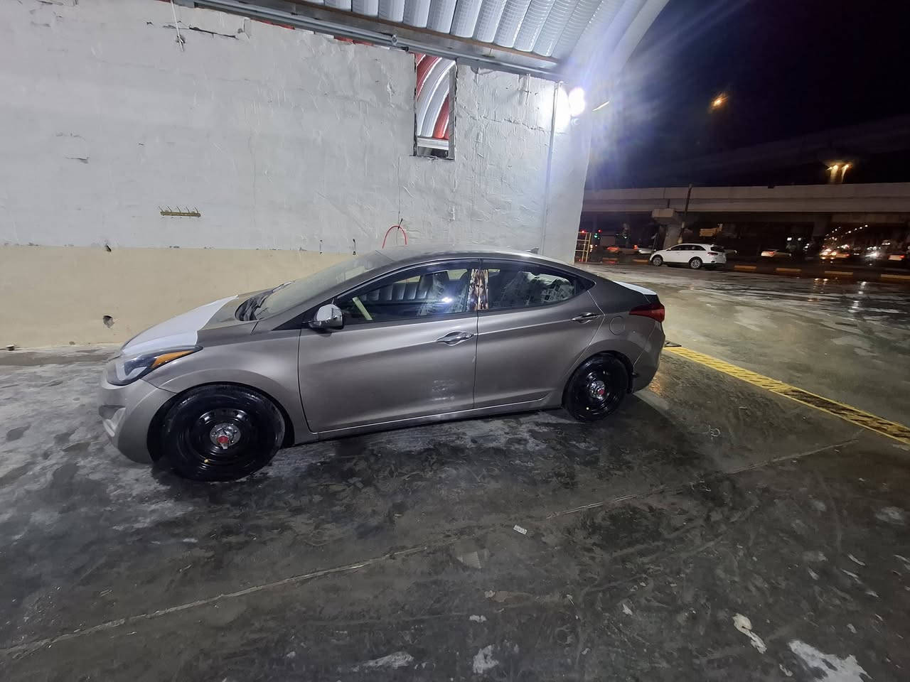 النترا الموديل ٢٠١٣ امريكي
مكينة كير مكفولات فقط ٣ قطع 
رقم بغداد 
السعرا الاتصال لطفآ على رقم الهاتف ادناة 
رقم الهاتف/***********
