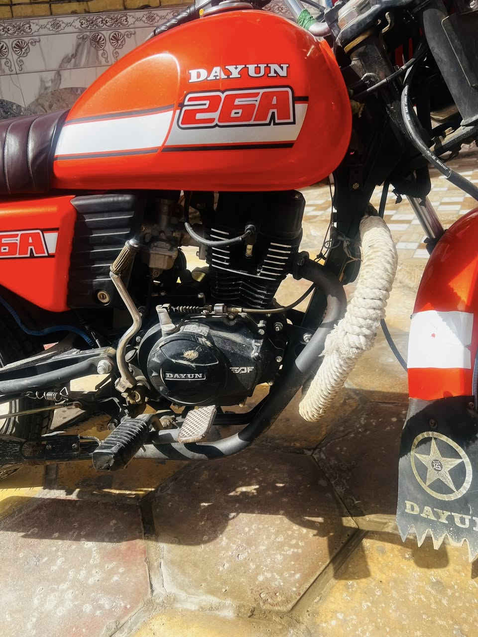 ‏سلام عليكم دايون للبيع مكفوله مديل 22وراق صولي مكاني ناصريه سيد دخيل 1550بيه مجال ما مفتوح مكفول هاذه رقمي ***********￼
