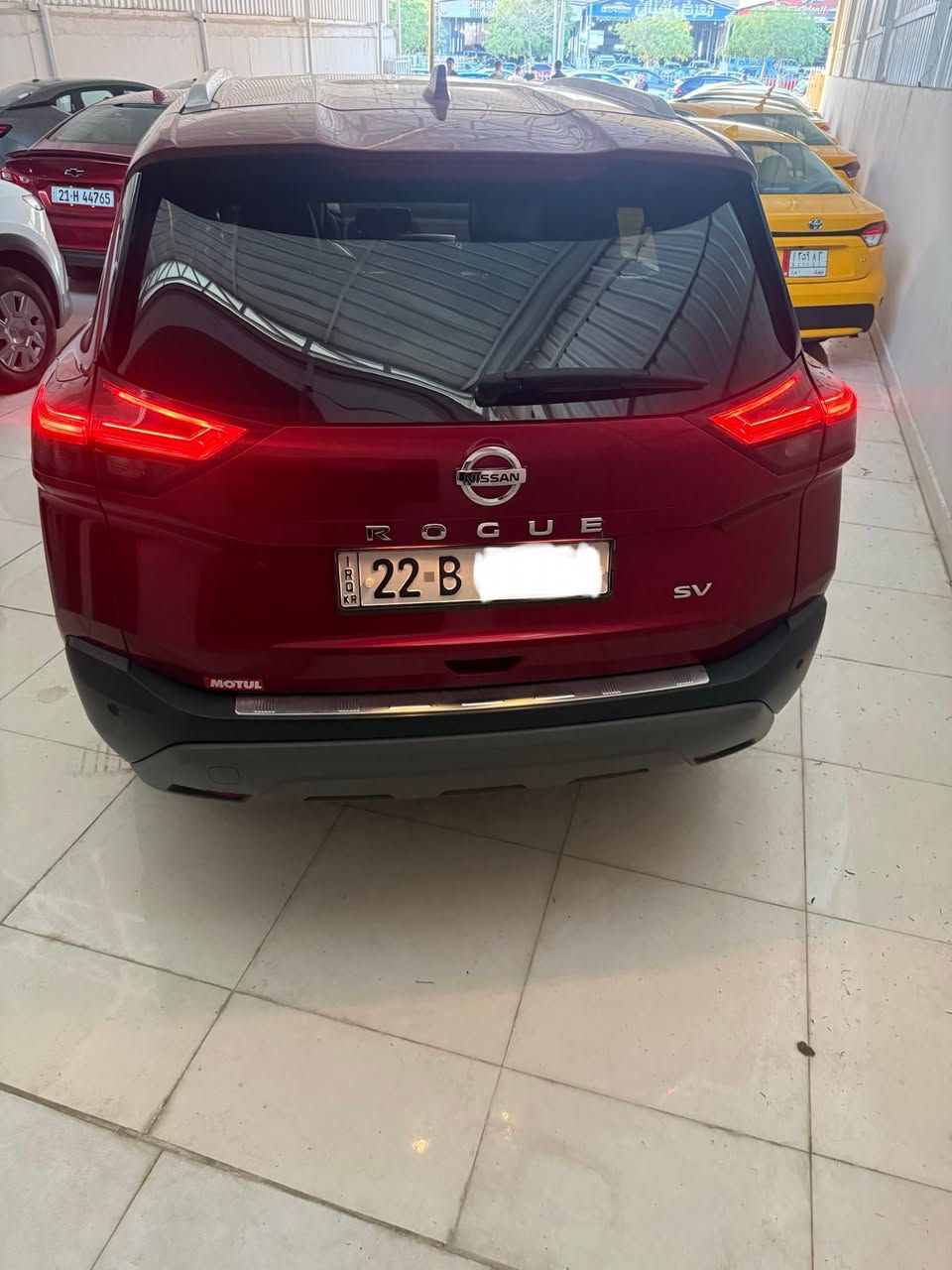 فول موصفات بانوراما داخل شكري المحرك 4 سلندر المرغوب مكفول ورقم جديد سنويه جديده ضرر فقط تعديل بالبنيد كد اصبع فقط السياره مكفوله موضح بالصور السعر 200 ورقه وبي مجال 
***********
