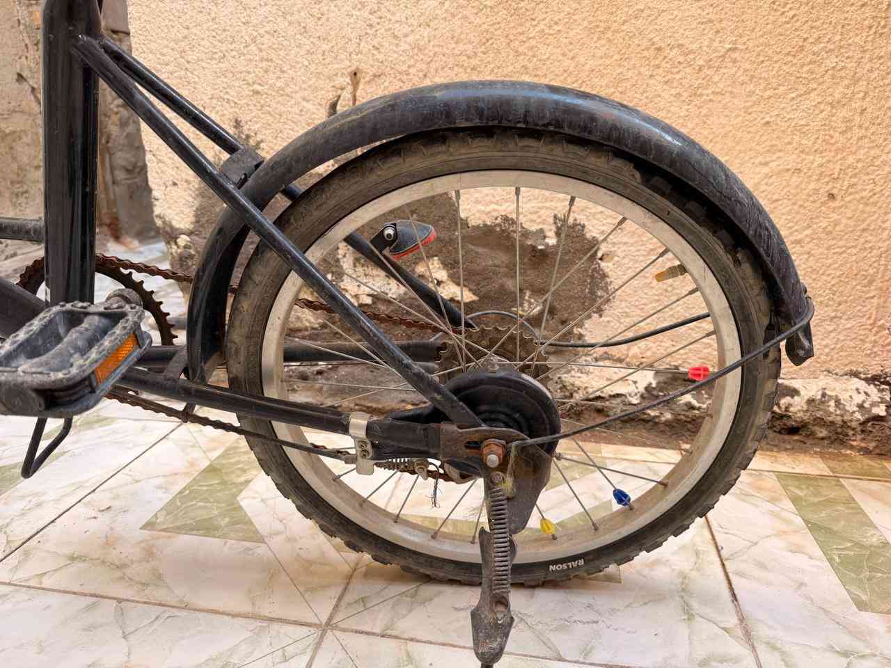 سلام عليكم بايسكل للبيع نظيف يطبك فقط التايرات فاشات  اريده ٦٠ بيه مجال المكان بالشموخ


**إذا كنت صاحب هذا الإعلان وتريد حذفه لأي سبب، رجاءا أرسل رسالة إلى الدعم الفني**
