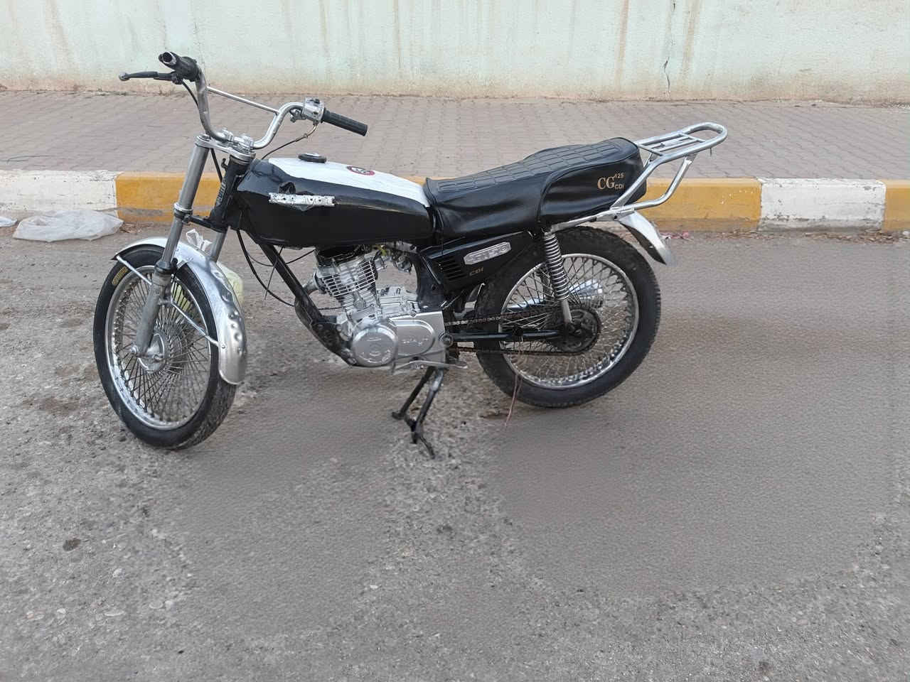 ماطور للبيع 4كير اي عيب مابي سعر 215وبی مجال بسيط


**إذا كنت صاحب هذا الإعلان وتريد حذفه لأي سبب، رجاءا أرسل رسالة إلى الدعم الفني**
