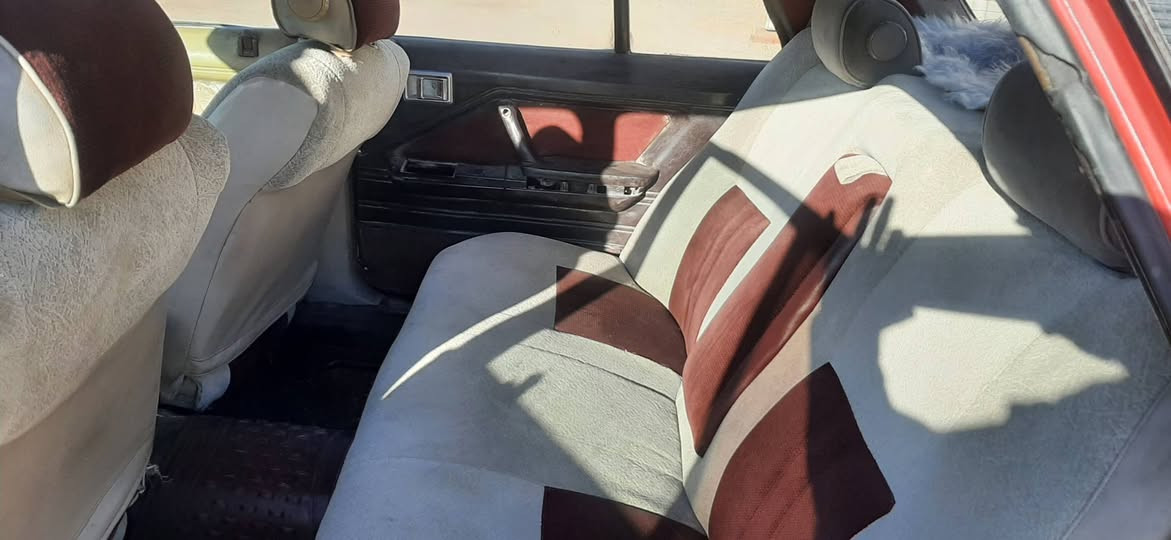 السلام عليكم اخوان مكلف بالنشر سوبرموديل 1984بغداد دولي بسم البائع موجوده بصره ابي الخصيب ابو كوصره قرب معمل الخل رجاء الاتصال عله الرقم ***********  ماارد لاعله تعليق ولاخاص سعرها 45ورقه وبيه مجال باقي التفاصيل يمك الرقم واتصل وتحياتي للجميع
