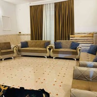 عندي تخم للبيع 10 مقاعد الاستفسار 07830812244 السعر عل خاص