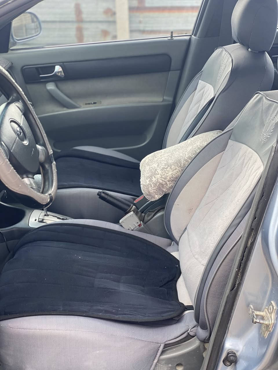 سلام عليكم اوبترا موديل 2011 صبغ عام رقم اربيل جديد سنوية باسمي ورقة بنزين موجود تبريد كامل گير اوتو سيارة كامله اي نقص مابيه مال بيت سعر 62 بيه مجال مكان سيارة طوز خورماتو رقم موبايل ***********
