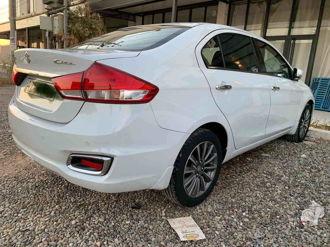 ‎ سوزوکی سیاز  یابانی ٢٠١٩
زۆر خاوینە  قەپاخ سندوق بستاک چا ملغ بستەک بۆنیت صبوخە بێ دەعم بێ ئێرباگ 
٦٣ مایل رۆشتوە
فوول مواصەفات 
بەسمە دەرکە بەسمە 
ئاوێنە شەفت 
٤ جام کارەبای لایت لید زینۆن بیلاد  
بلاجکتۆر 
کامیرە حەساس
دژە خلیسک 
تەبرید مەرکەزی 
لایت auto 
ناو جلد و فۆرمیکە 
بلوتوث
تەحدید سورعە 
بەگلایت لید 
گێرو مەکینە بە شەرت. 
سەنەوی نوێیە تا ٢٠٢٧  بە ناوی خۆمە 
پێشو پشت توندو تۆل هەموی نوێیە بێ تەقەو رەقە   
سعر١١٠ مجالەکی کەم
٢ وەرەقە غرامەی لەسەرە دوای معامەلە دەگەرێنمەوە

0750 7245924
