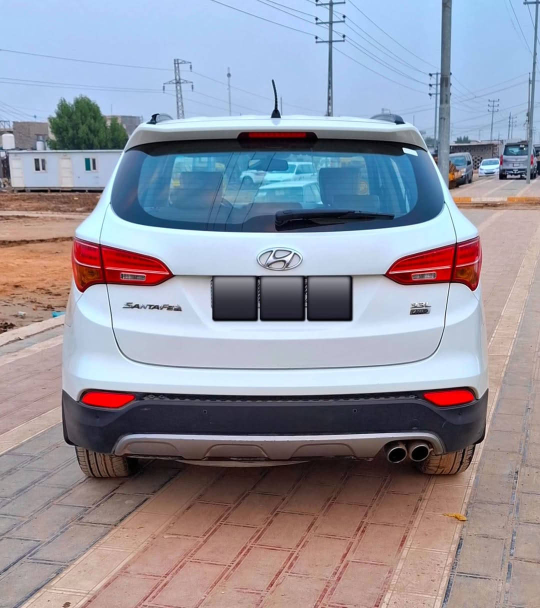 سنتافيه 2014 خليجي رقم بصره باسم ابن خالي مكفوله كفاله عامه ضربه وتبديل وصبغ تحكم استيرن كشن كهربائي شاشة كامره اشاير بالمري 3 قطع تبريد دفع رباعي 7 راكب 6 سلندر گير محرك تخم تاير السياره جديده للاستفسار الاتصال عالرقم *********** مكاني شطره
