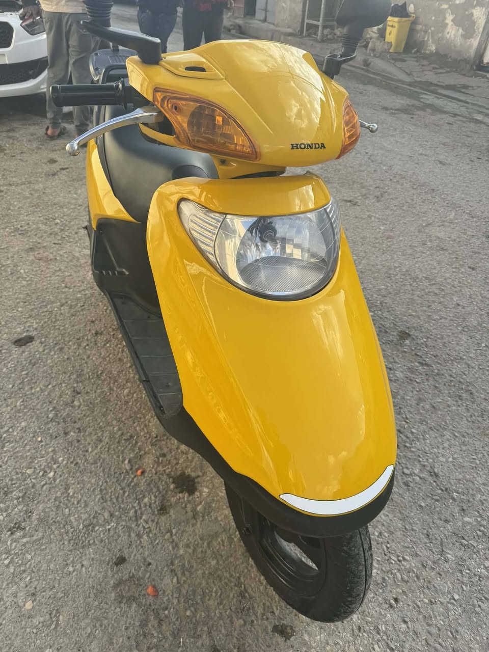 السلام عليكم دراجه سبيسي جديد رمبه جاهزه من كلشي مكان واسط داموك سعر عله رقم ***********
