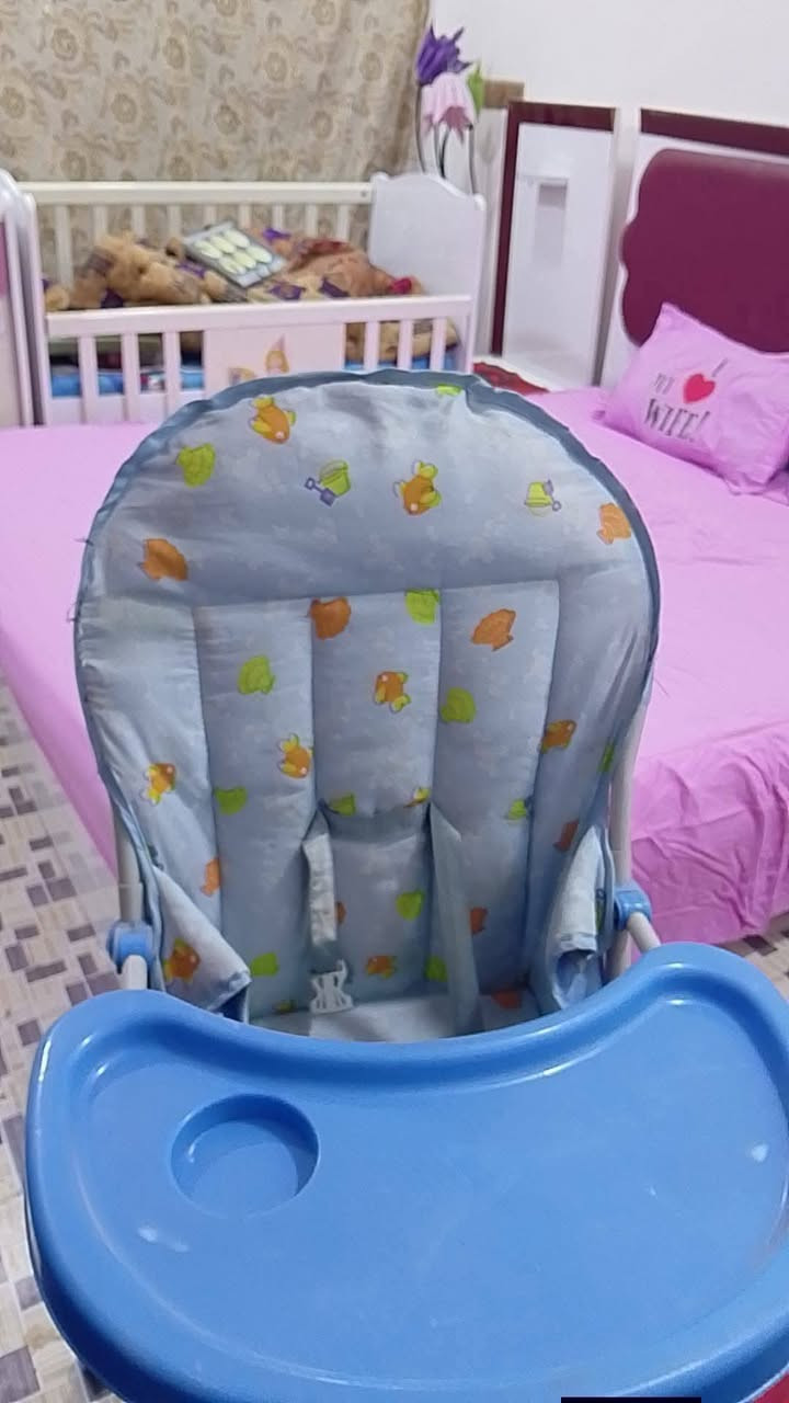 السلام عليكم كرسي طعام سعره٢٥  ماخذينه٥٠ مكان شعله


**إذا كنت صاحب هذا الإعلان وتريد حذفه لأي سبب، رجاءا أرسل رسالة إلى الدعم الفني**