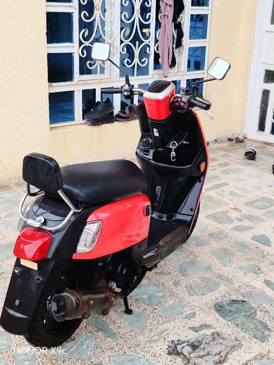 السلام عليكم
بوليس مسطره موديل 13 للبيع دراجه حلوه لا تنقيص لا تبخير مكينه ممفتوح منه برغي واحد اكفله الك  كفاله عامه السعر  ترهم مراوس بمنغولي حديث واطي فرق وباقي التفاصيل خاص حبايب رقم ***********

اعتذر عل اطاله 👍🏻
