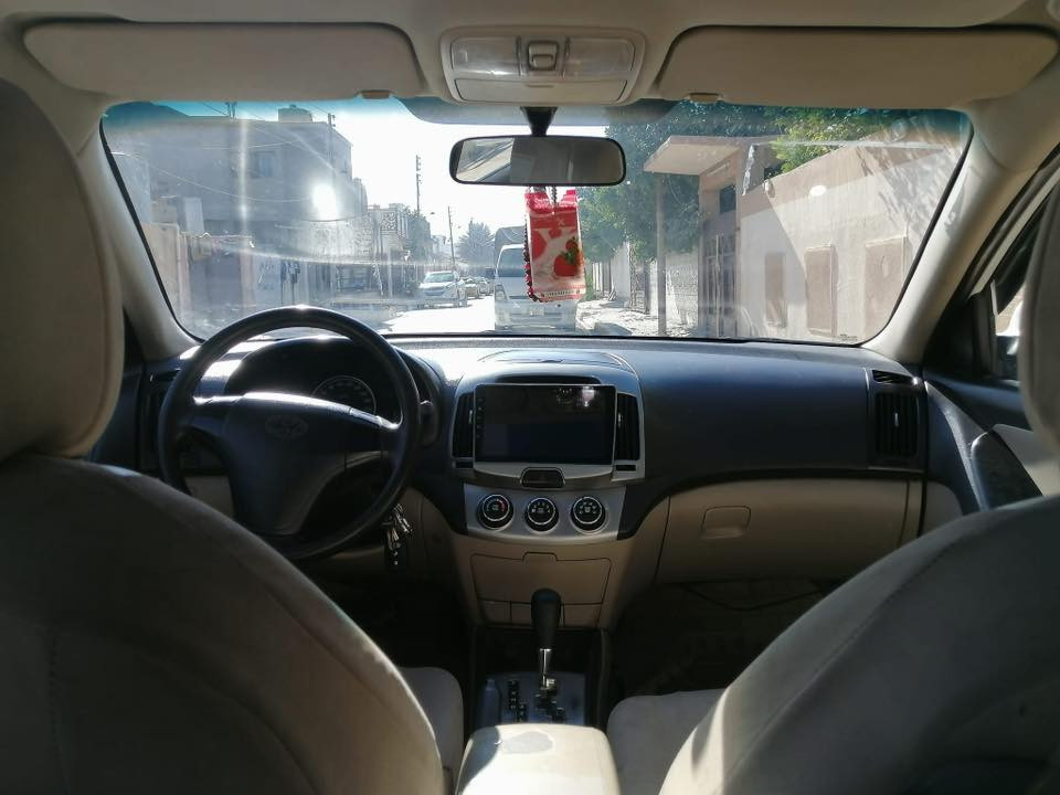 سلام عليكم الانتره للبيع مقدسه مديل 2011 خليجي 1600
الموصفات 
فتحه 
اشاره بل مري 
كامره خلفيه 
شاشه كبيره
تبريد شغال ثلج 
صدر جديد 
وسونار موجد بـ نشر 
رقم سيارة بغداد 
مكان سيارة بغداد 
السعر ٩٠ وبي مجال بسيط للطيبين 
رقمي ***********
***********اسيا
