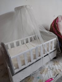 أثاث أطفال • للبيع