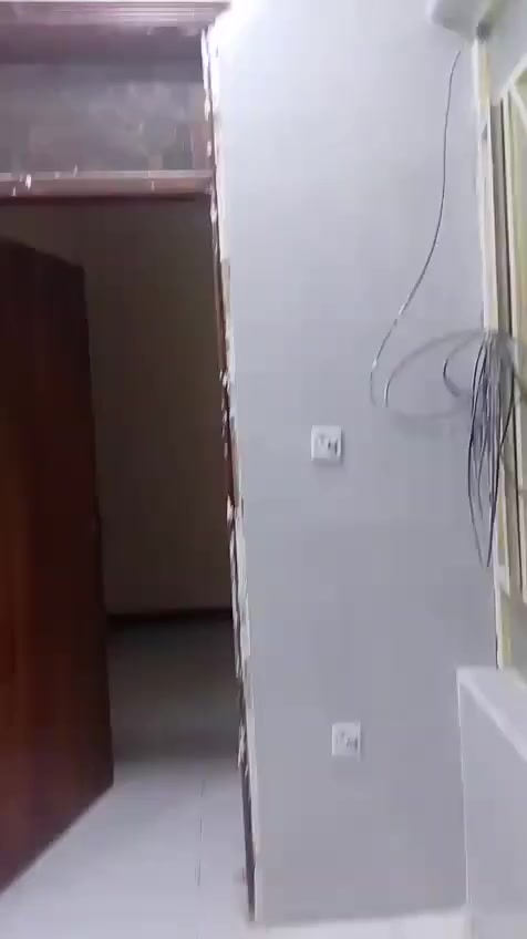 شقه ارضيه بالشبانه بناء حديث غرفتين وبقيه الملحقات 
ركن ايجارها ٤٥٠
***********

