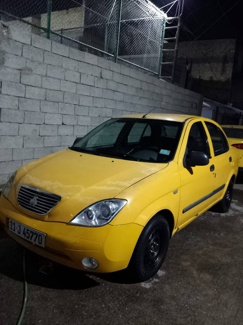 سلام عليكم سياره البيع طيبه مديل 15 رقم نكليزي بسمي مكينه خير من الله كير عندي بس نمره 3 لازم بقه لازمه تبدل نمره وتعوفه سياره حلوه لا صبغ ولا ضربه سعر 37 شراي تعال خاص ***********
