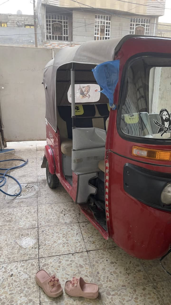 تكتك 18اوراق شرط الترقيم محركه يخبل سعره 3750وبيه مجال ***********. مكانه الدوره
