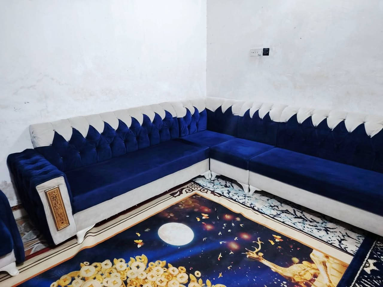 ديوان 12 مقعد تزكام درجه اوله ابلوك اي ضرر مابي  نضيف جدن اسعر 300 لعنوان كربلاء بدايت امن اداخلي يوجد توصيل ***********
