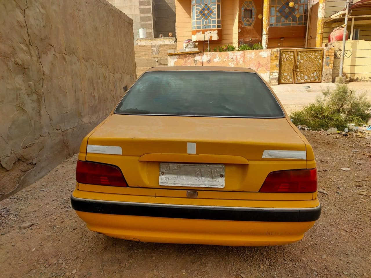 بيجو بارص 2011 رقم صدامي بصره هيئه وغرامات ع المشتري محرك وكير مكفولات حداديه 60% كهربائيات كلها شغاله العنوان بصره ياسين خريبط السعر 15 للاستفسار ***********
