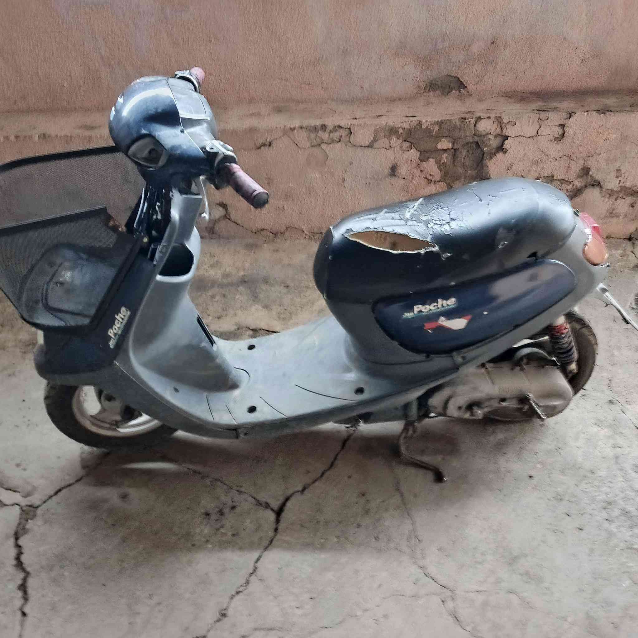 ماطور نفخ شاصي شرط كهربائية شغاله مكينه معمره مره وحده اكسن سعرو 140بي مجال بسيط هذا رقمي خابرني ***********او اسيا ***********
