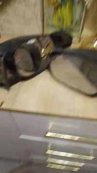 زوج مرايات أوباما للبيع نضيفات ب 40 الف  07730404717