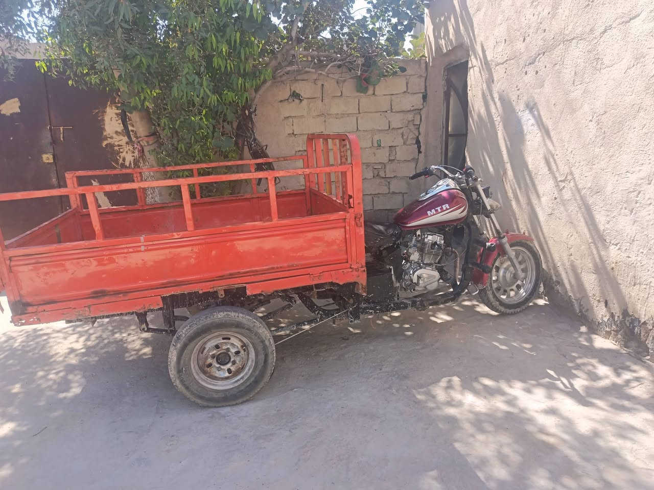 ستوت للبيع سعر 800 مكاني بصره سفان***********
