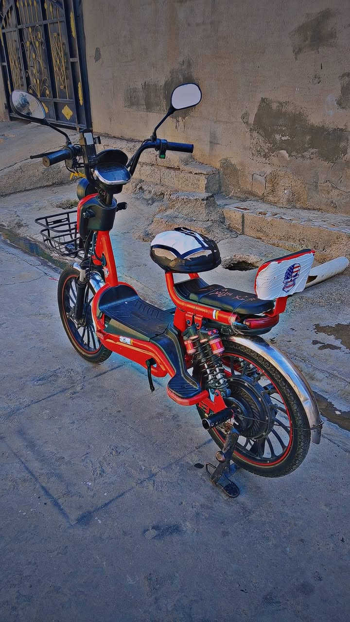 بايسكل شحن موديل 2025 دراجه مال بيت كلها بل شرط بس كهربائيات يحتاج لها ترتيب حالين ما تشتغل  سعره 125 بيه مجال قليل كركوك قادسيه الثانيه الرقم ***********

