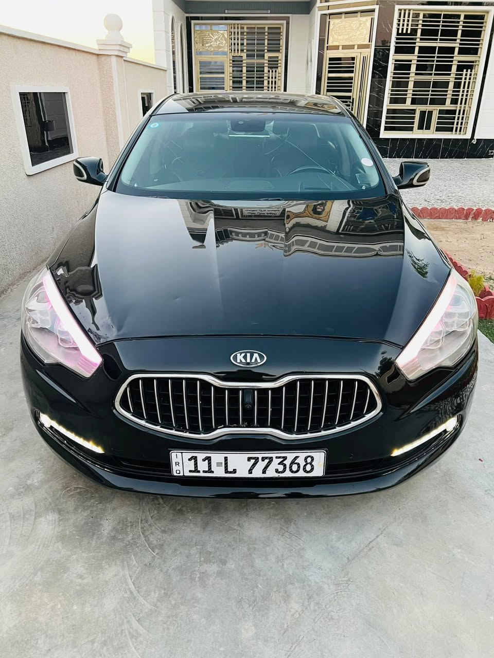 ابيع فقط بموعد مقدمه 80 ورقه سعر النقد 150 ورقه 

السلام عليكم كيا كوريس K9 2017 وارد كوري بدون حادث 

بيها قطعتين صبغ وبيها قطعتين كلير بجم كبس بدون ايرباك

فئه ثانيه السيارا كلش جديده ماشيه 164 km  تبريد ثلج 

مواصفات فول الفول vip عده الفتحه كير طياره 8 نمر مكفول

محرك 4000 V6 مكفول تخم تاير جديد ميكانيك جديد ترايها 

كلش حلو رقم بغداد الجديد بئسمي مكان السيارا بغداد 

ابيع فقط بموعد مقدمه 80 ورقه والباقي بموعد  حسب الاتفاق

فقط من سكنه بغداد استلام فوري للستفسار ***********
