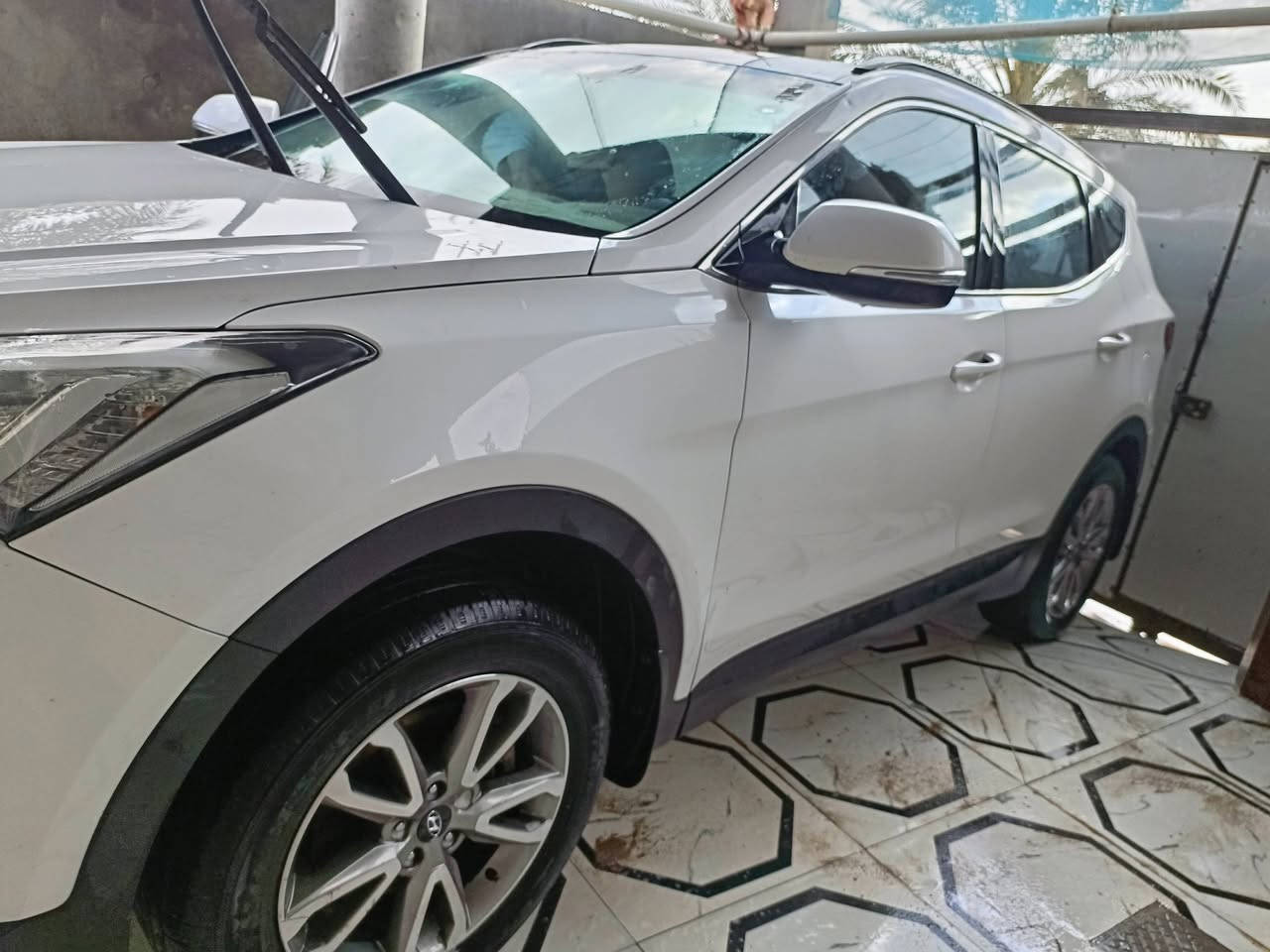 سنتافيا موديل 2014 وارد خليجي مكفول  مواصفاته نص فول سياره حلوه وجاهزه رقم أربيل  اربعه سلندر سنويه 2030تنتهي العنوان بصره  قرنه *********** سعر 185
