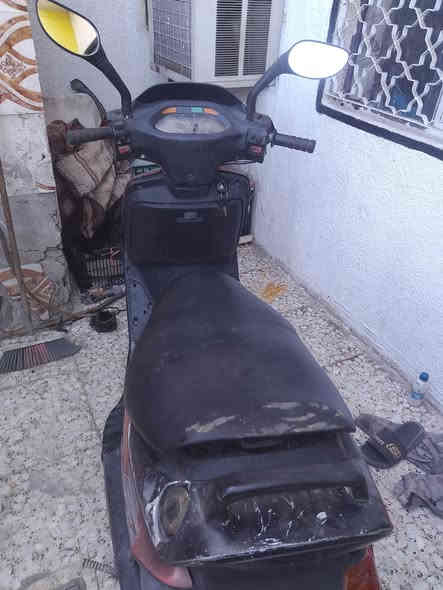 فراشة شغاله سلف وهندر محرك ناعم شلعه ومعدل (مال جر وعر) السعر ٢٧٠ بغداد الشعب 
***********
