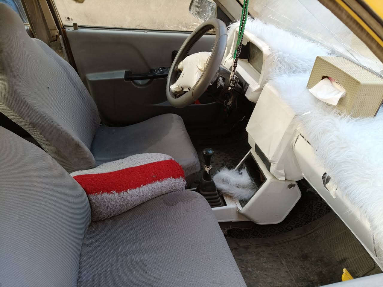 سلام عليكم سايبا موديل 2009 رقم بغداد گير ومكينه نظيفات كشره شوفه العين سنويه نافذه ب 22 سعره 14 وبيه مجال عليه هيئه وغرامات ينزلن من السعر راعيه يمي  اي استفسار على الخاص. 
*********** بي واتساب 
المكان الديوانية قضاء البدير
