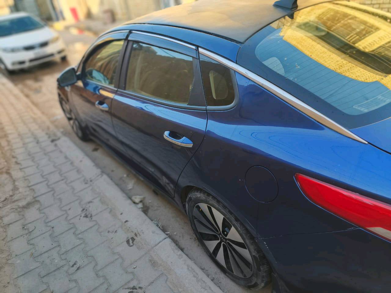 بغداد الامين الثانية 
السيارة وأرد أمريكي نص فول مصبوغة عام 
ماشية000- 500