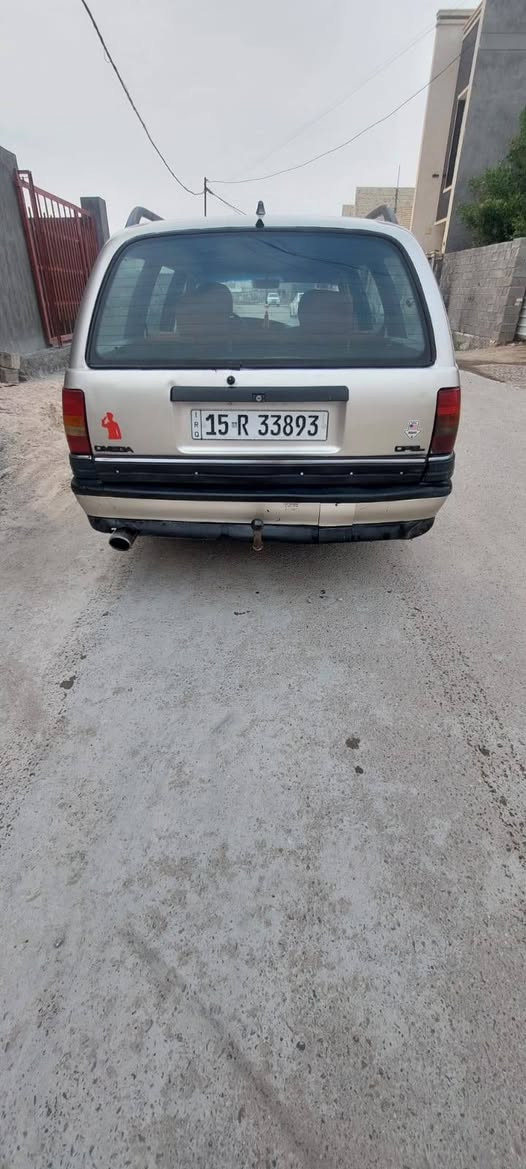 السلام عليكم اوبل فيكترا 92 السعر 30 أو بيه مجال ***********
