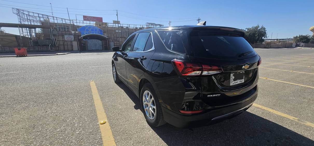 ايكونيكس 2023 للببع
السلام عليكم..
شيفروليه ايكونيكس  ( ستيشن suv) موديل 2023 
رقم الشاصي 3GNAXTEG5PL238938
لون اسود
وارد امريكي ( الحادث والسونار مرفق بالصور)
ايرباك سليم بدون ضرر شاصي او لغد
رقم الماني كربلاء ( سنوية نافذة لغاية 2029)
مواصفات LT دفع رباعي AWD
محرك 1500 cc تيربو
كير اوتماتيك 6 سرعات ATM مع نظام لوكير 
زر تشغل الدفع الرباعي 
بصمة
رادر نقط عمياء بالمراية
كامرا امامية وخلفية
نظام ABS
نظام تحديد المسار
نظام تنبيه الاصطدام وتنبيه داتا شو 
تحكمات جهتين ستيرن
تبريد قطعتين
عداد المسافة 29.000 كيلو متر
اطار قياس 17 انج كروم
مكان السيارة كربلاء
السعر المطلوب 160 ورقة
السيارة مكفولة مكينة وكير وتبرد وحدادية
للاستفسار الاتصال +واتساب ***********
